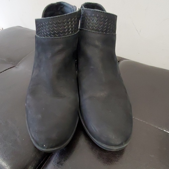 Lucky Brand Shoes - Lucky Brand booties. WS3